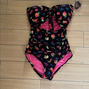 NEW KATE SPADE cut out one piece swimsuit in contrast solids size S